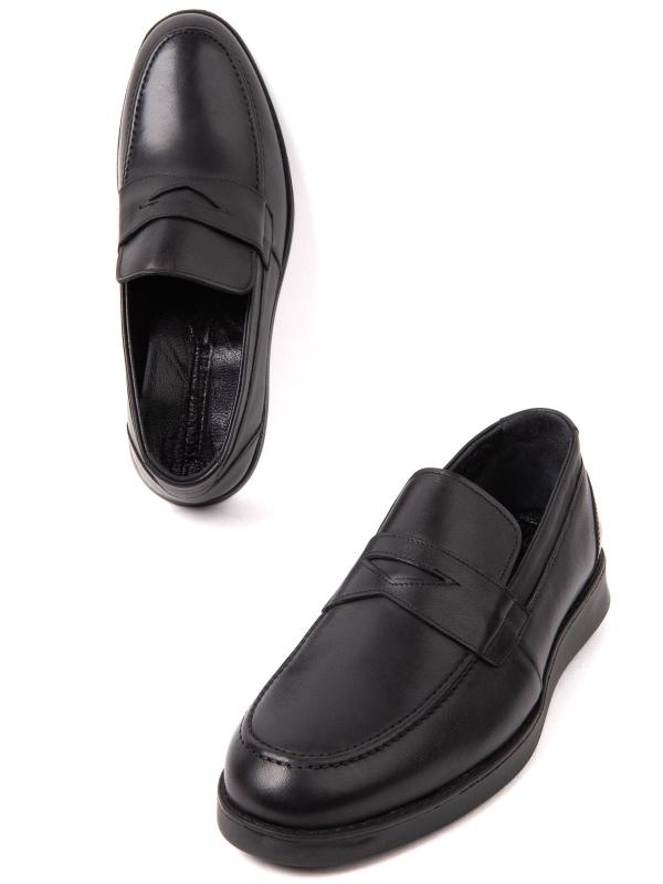 Kişi üçün Həqiqi Dəri Qara Loafer "Urban Comfort"