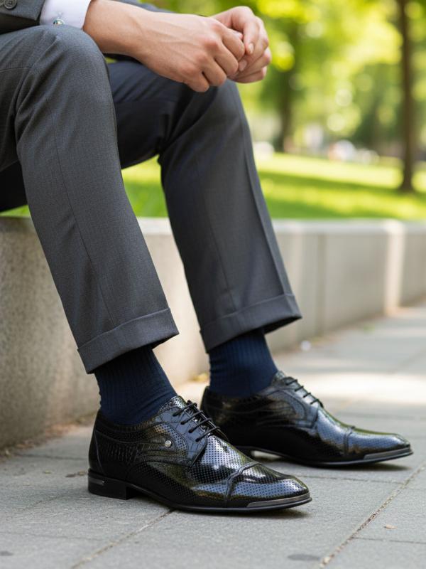 Timsah Naxışlı və Lazer Kəsimli Təbii Dəri Laklı Klassik Kişi Ayaqqabısı