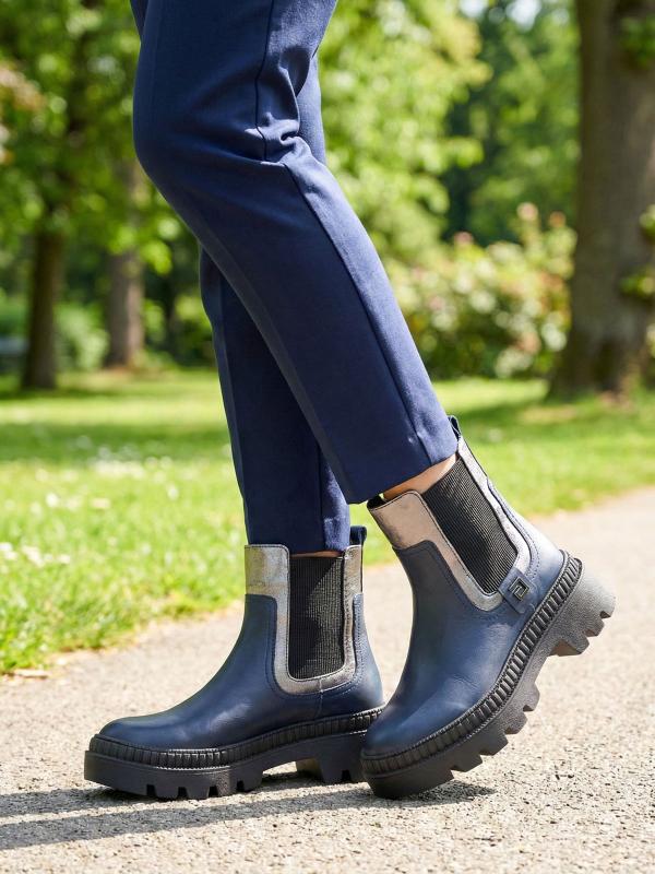 Hakiki Deri – Gümüş Detaylı Platform Kadın Botu