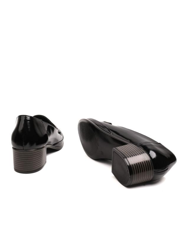 Qara Təbii Dəri Metal Aksessuarlı Qadın Topuqlu Loafer