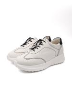 Elastik Bağcıklı ve Metal Detaylı Konfor Kadın Ayakkabısı