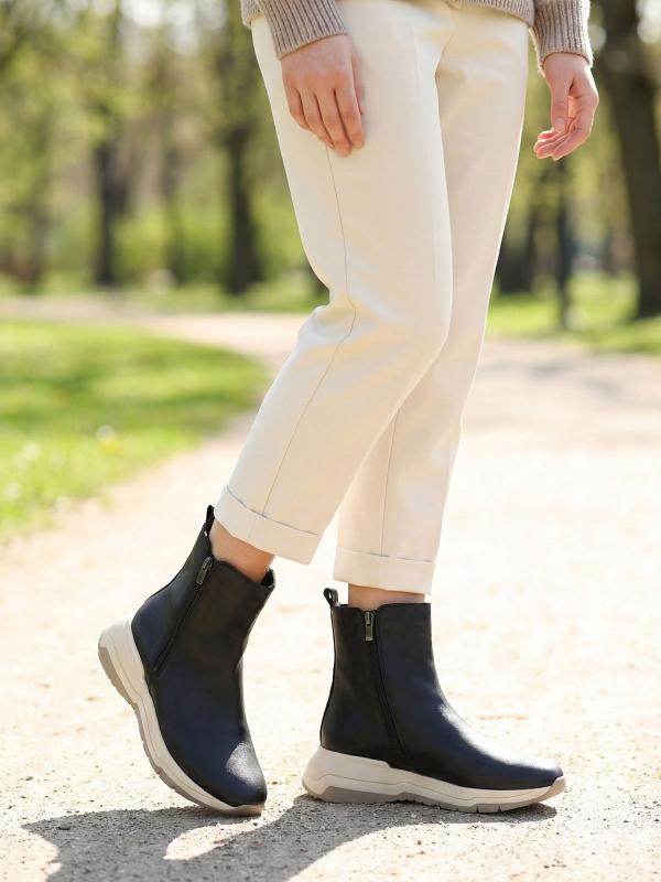 Urban Comfort – Siyah Hakiki Deri Fermuarlı Sneaker-Bot