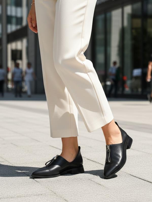 Fermuar Detallı Təbii Dəri Sivri Burun Qadın Ayaqqabı