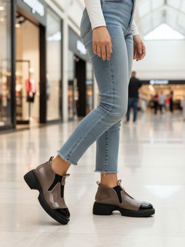 Vizon-Qara Kombinli Laklı Təbii Dəri Qadın Platforma Ayaqqabısı