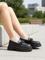 Təbii Dəri Zəncir Detallı Qalın Daban Qadın Mokasin