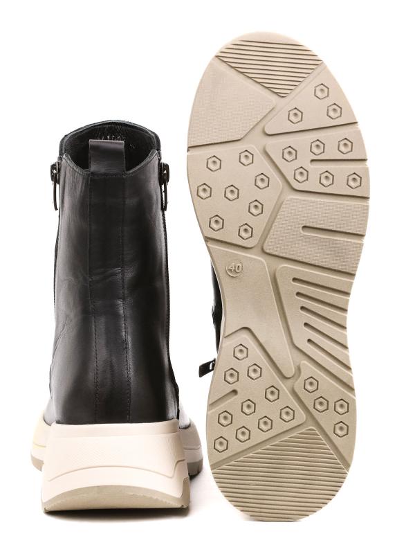 Urban Comfort – Qara Təbii Dəri Fermuarlı Sneaker-Bot