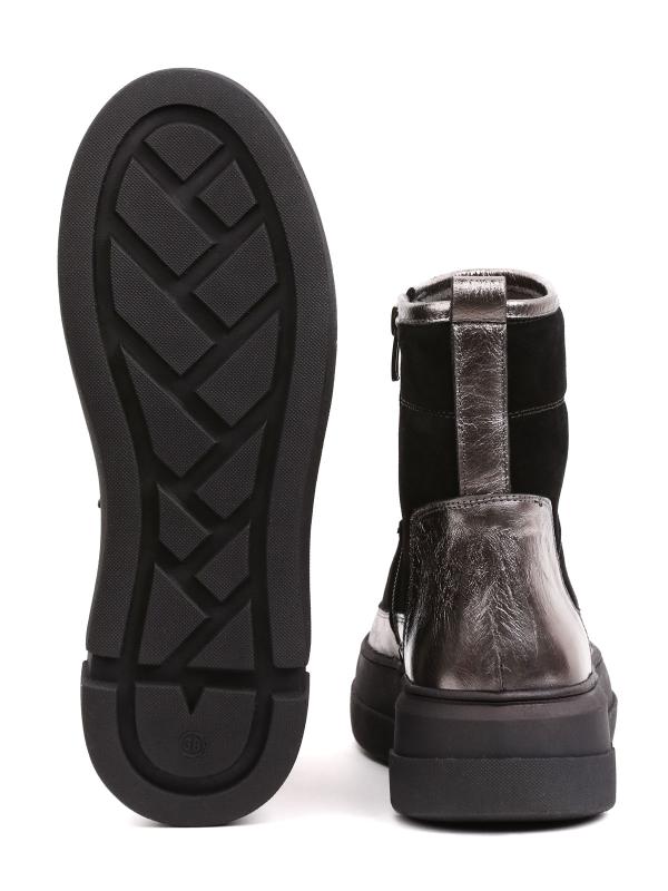 Женские Ботинки из Натуральной Кожи: Черная Замша с Серебряными Деталями