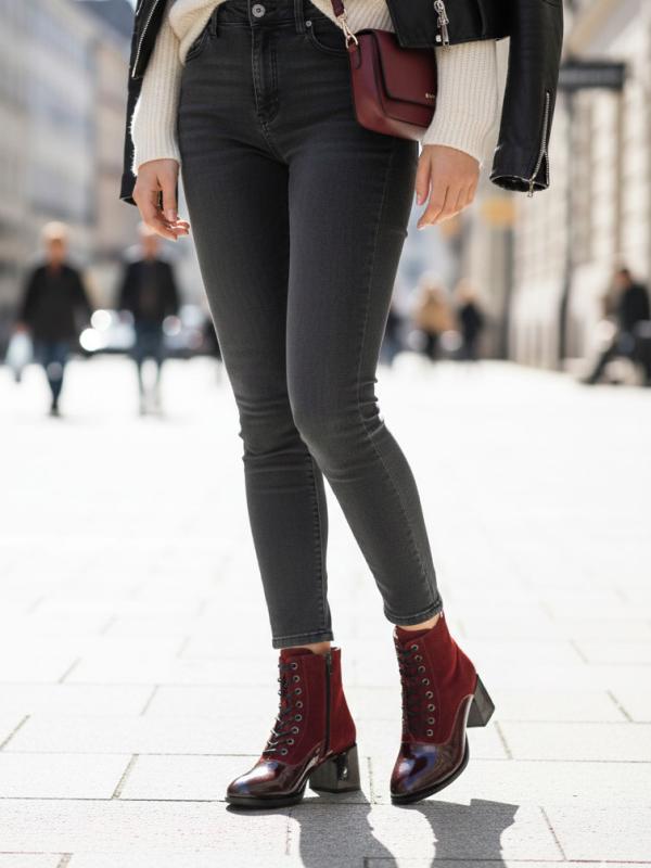 Qırmızı Süet və Patent Dəri Qarışımlı Hündürdaban Qadın Botu