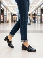 Qara Təbii Laklı Dəri Blok Dabanlı Qadın Ayaqqabısı