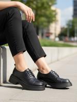 Təbii Dəri Önü Fermuar Detallı Qalın Dabanlı Qadın Ayaqqabısı