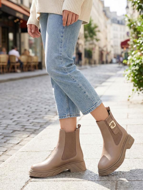 Vizon Renkli Hakiki Deri, Altın Aksesuarlı Kadın "Chelsea" Bot